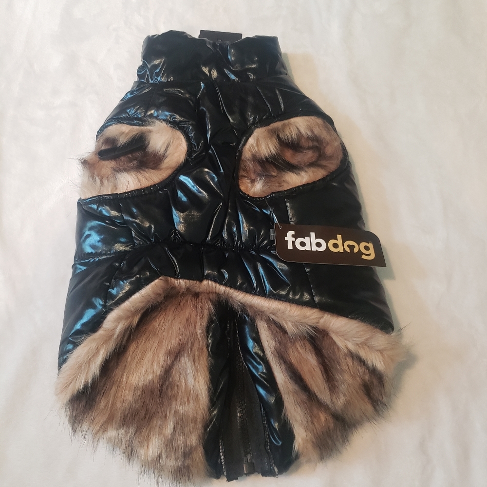 NWT Fabdog Black Metallic Puffer Faux Fur
